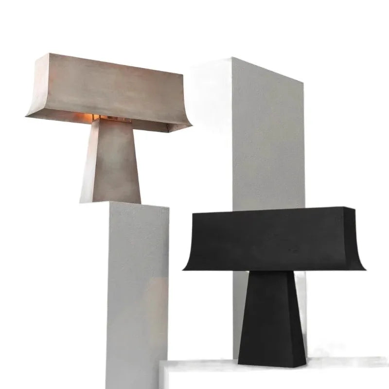 Lámpara de Mesa Noir — Estilo Bauhaus Oriental